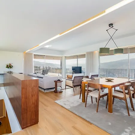 Вилла Douro Valley Luxury With Vineyard And Infinity Pool Санта-Марта-ди-Пенагиан